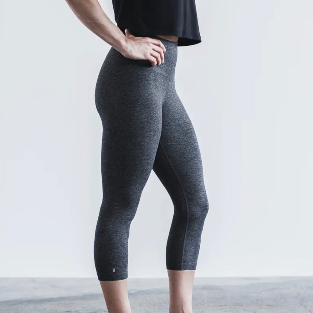 *NEW* NOBULL Women’s High Rise Crop Leggings, Charcoal Heather, Size Small